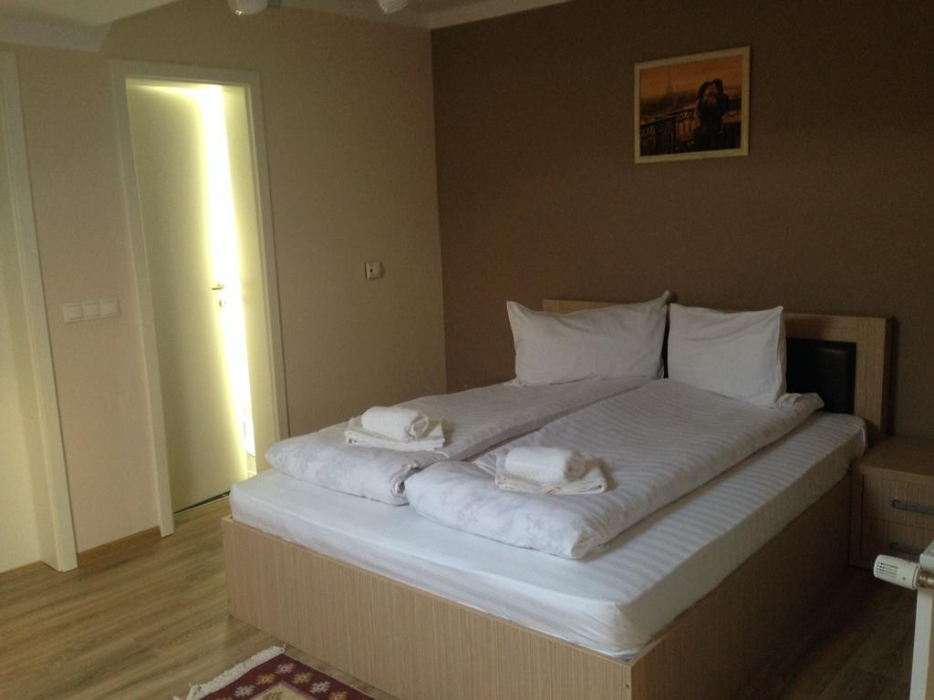 Casa Clara Hotel ซีบิว ภายนอก รูปภาพ