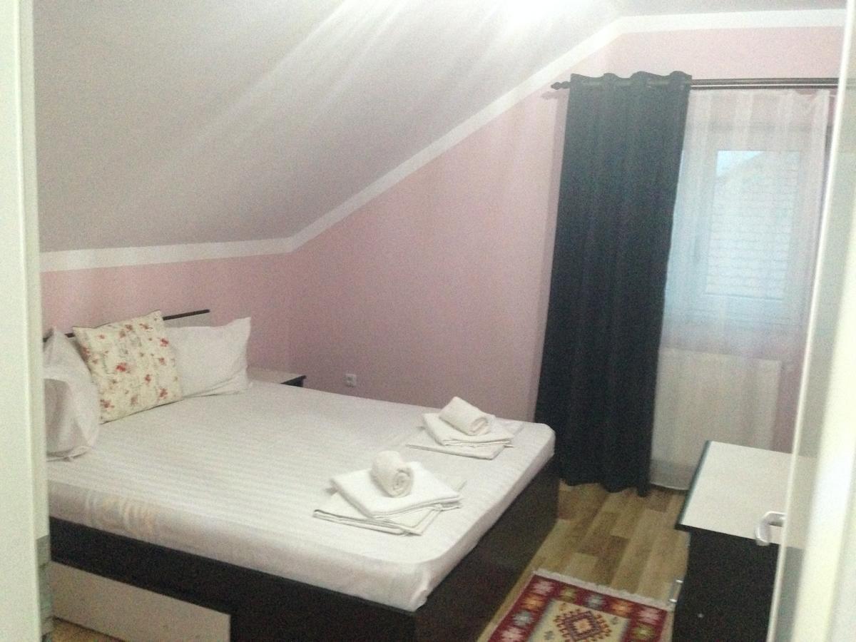 Casa Clara Hotel ซีบิว ภายนอก รูปภาพ