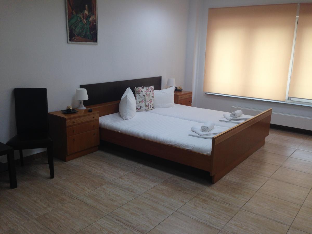 Casa Clara Hotel ซีบิว ภายนอก รูปภาพ